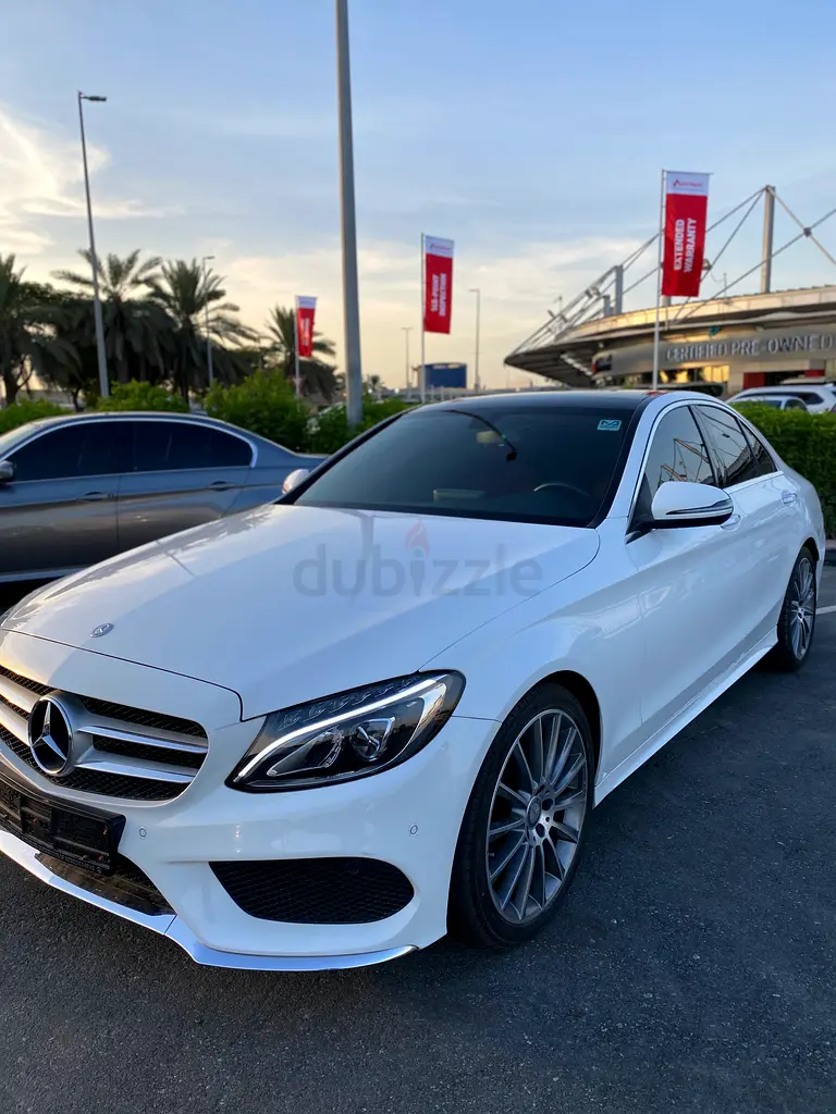 Mercedes-Benz C-Class C200 2017 GCC Specs - Immaculate Condition - Image 13