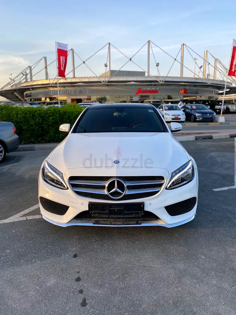 Mercedes-Benz C-Class C200 2017 GCC Specs - Immaculate Condition - Image 18
