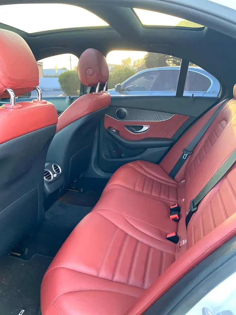 Mercedes-Benz C-Class C200 2017 GCC Specs - Immaculate Condition - Image 19