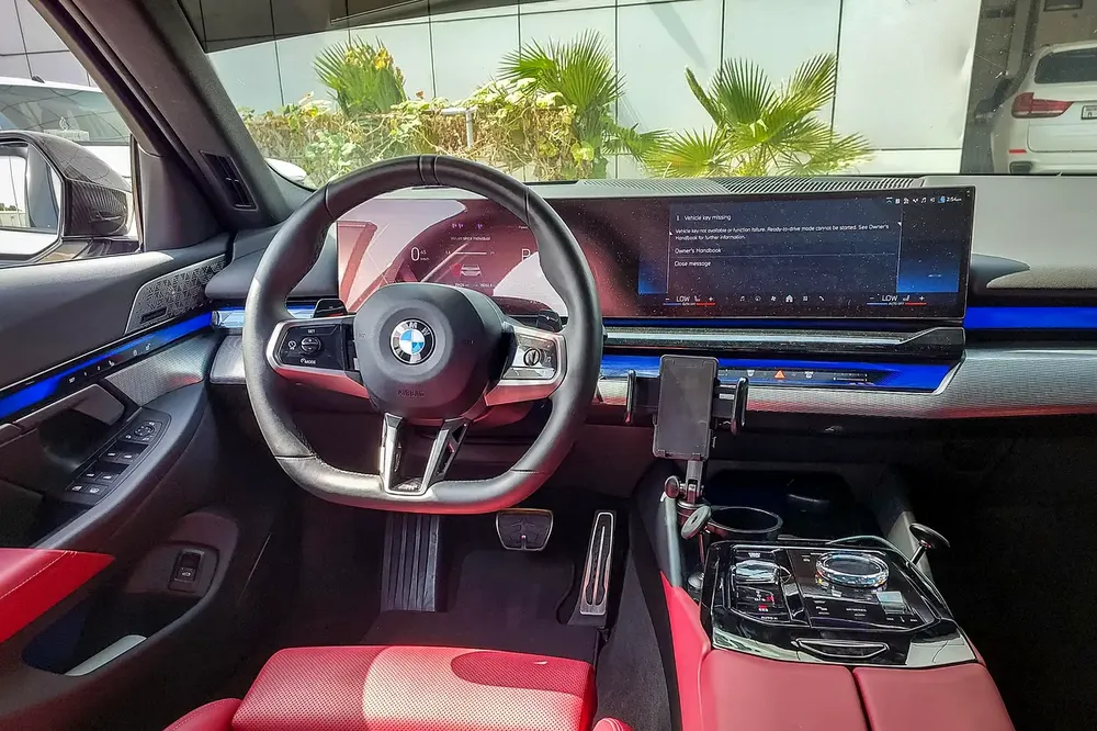 AED 4027/month | 2025 BMW 5-Series 530i M-Kit | GCC Specs | Ref#456884 - Image 10