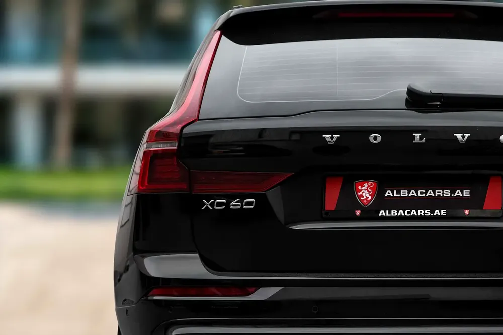 4,113 P.M |  XC60 Ultra Dark | 0% Downpayment | 5 Year Volvo Warranty + Service! - Image 6