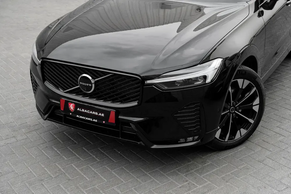 4,113 P.M |  XC60 Ultra Dark | 0% Downpayment | 5 Year Volvo Warranty + Service! - Image 7
