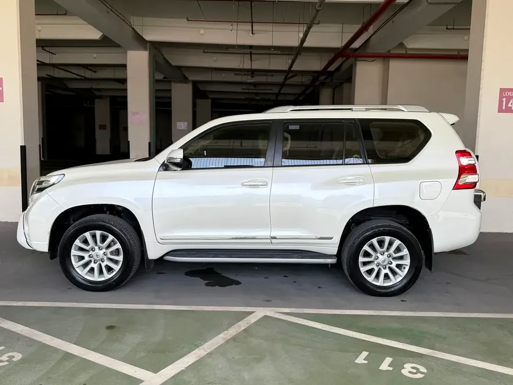 Toyota Prado VXR 2017 GCC Specs - Top Option - Image 5