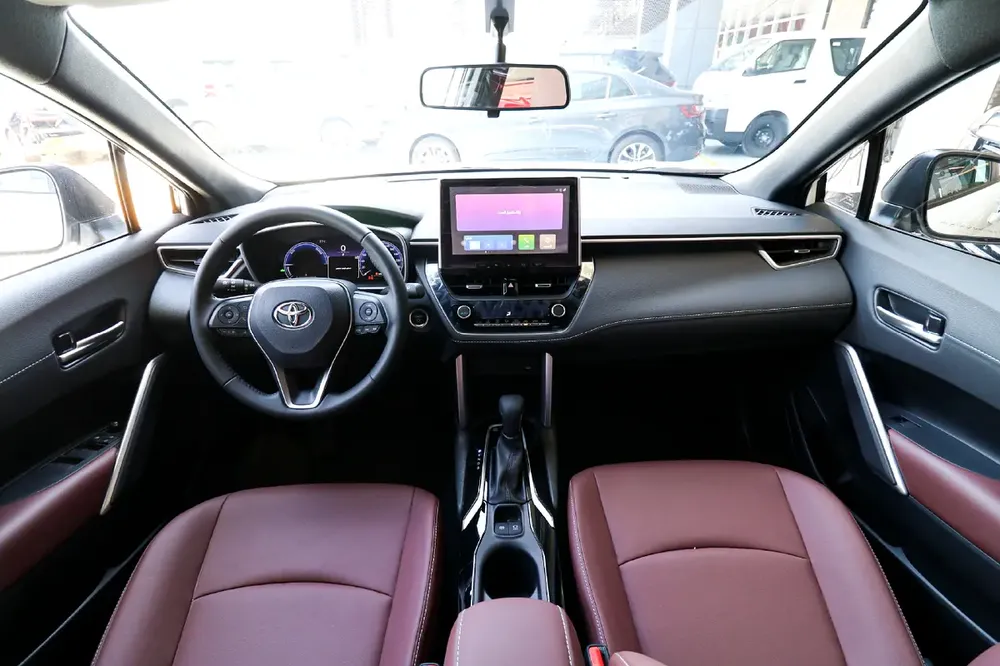 Corolla Cross Hybrid Full 2025 GCC SPECS FOR EXPORT - Image 5