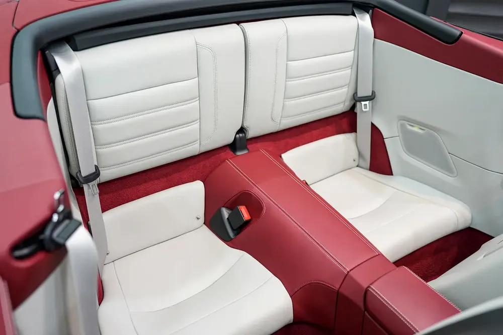 2021 Porsche 911 Turbo S Cabriolet, Exclusive Manufaktur Interior, Ceramic Brakes, Dealer Warranty!! - Image 11