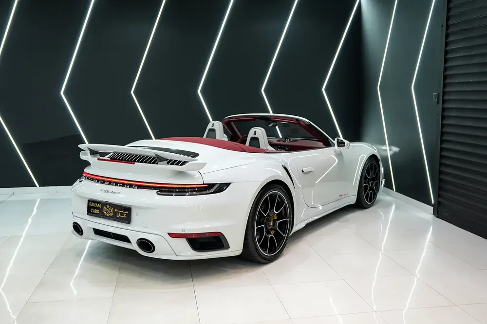 2021 Porsche 911 Turbo S Cabriolet, Exclusive Manufaktur Interior, Ceramic Brakes, Dealer Warranty!! - Image 17