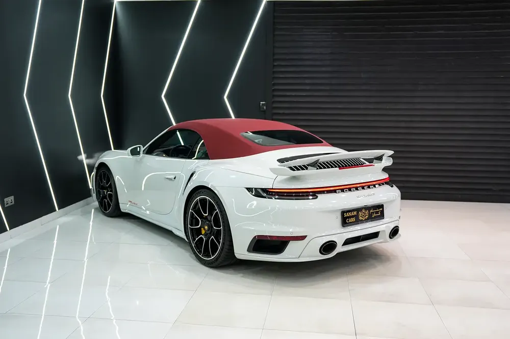 2021 Porsche 911 Turbo S Cabriolet, Exclusive Manufaktur Interior, Ceramic Brakes, Dealer Warranty!! - Image 19