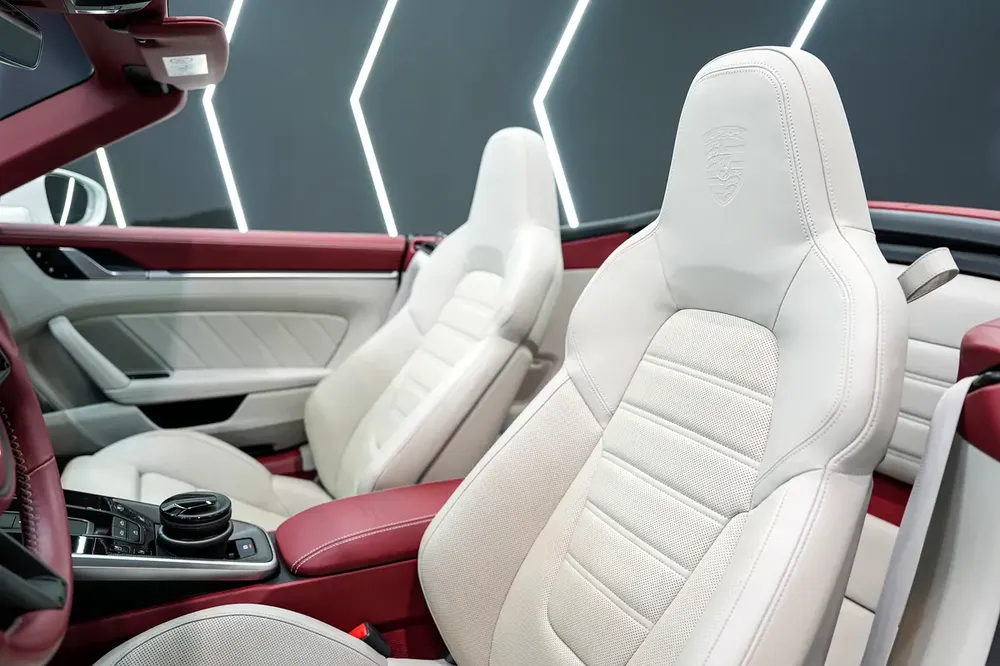 2021 Porsche 911 Turbo S Cabriolet, Exclusive Manufaktur Interior, Ceramic Brakes, Dealer Warranty!! - Image 7