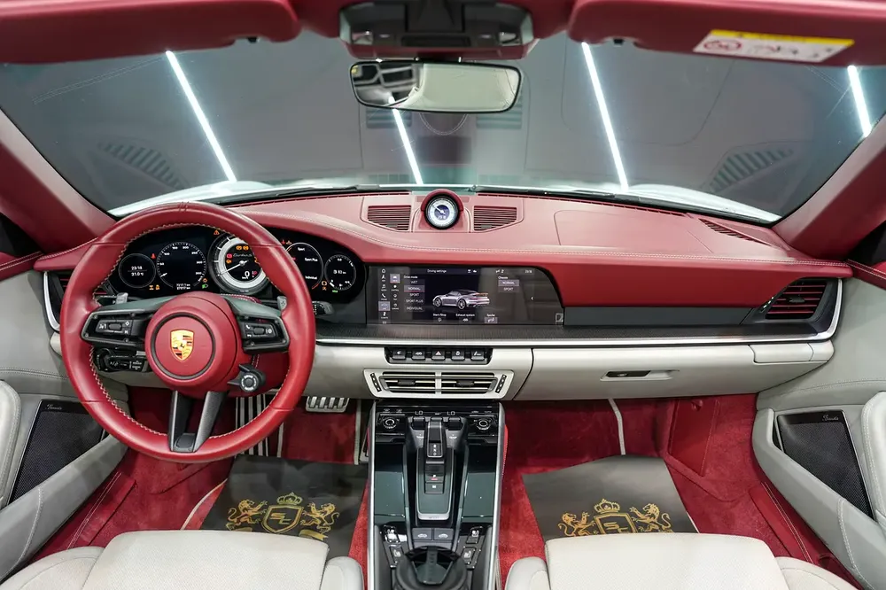2021 Porsche 911 Turbo S Cabriolet, Exclusive Manufaktur Interior, Ceramic Brakes, Dealer Warranty!! - Image 8