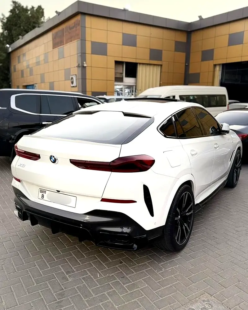 2021 BMW X6 xDrive40i M Sport - Japanese Specs - GCC Ready - Image 6