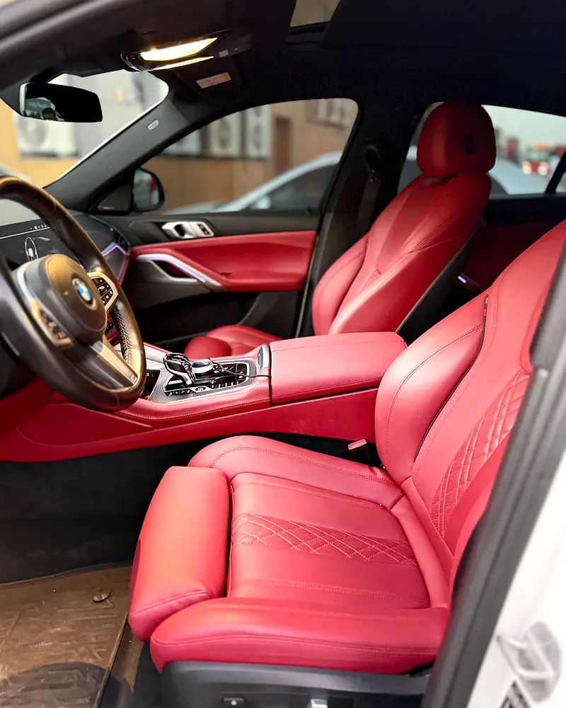 2021 BMW X6 xDrive40i M Sport - Japanese Specs - GCC Ready - Image 8