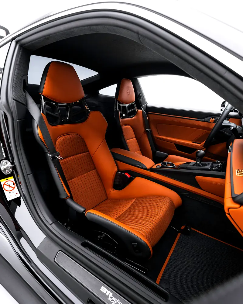 2024 Porsche 911 S/T - Image 13