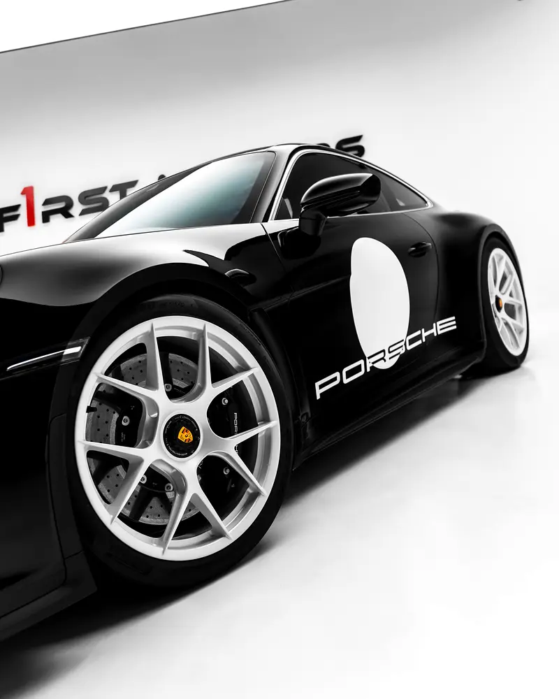 2024 Porsche 911 S/T - Image 7