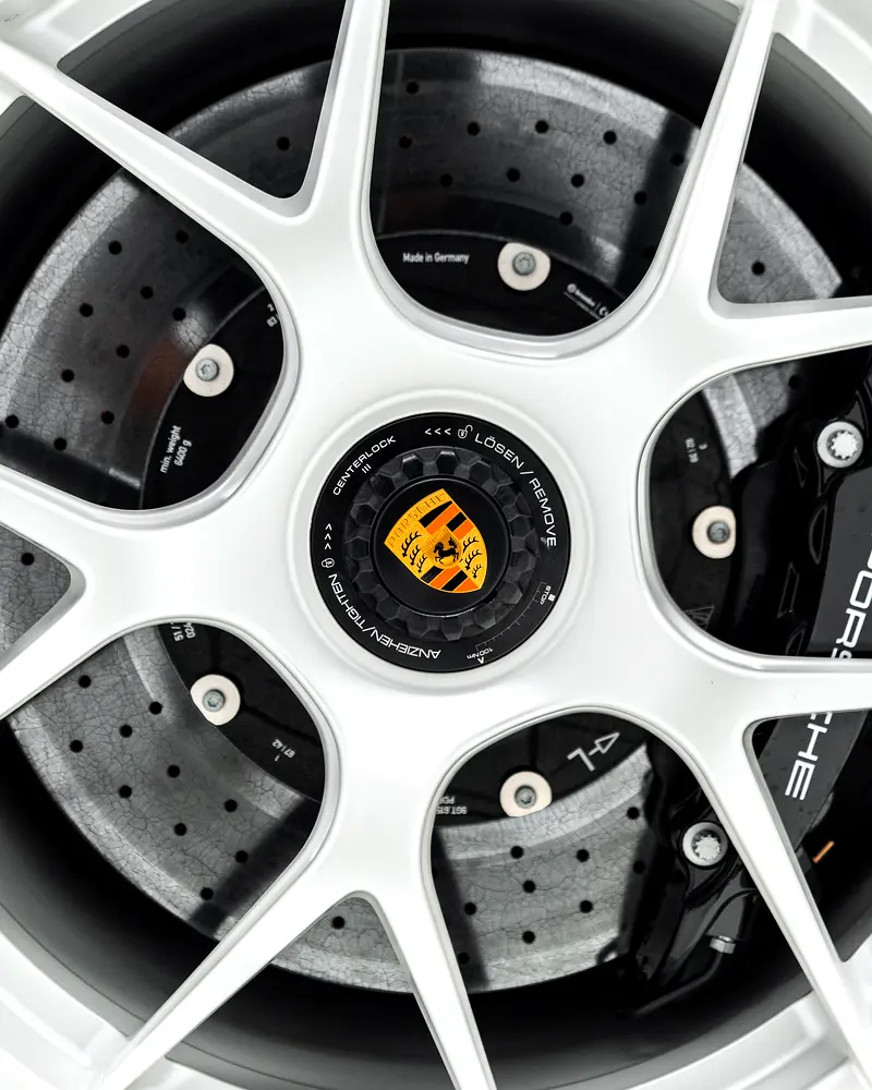 2024 Porsche 911 S/T - Image 8