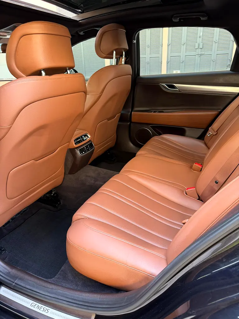 Genesis G80 Prestige 2023 GCC Specs - Image 10