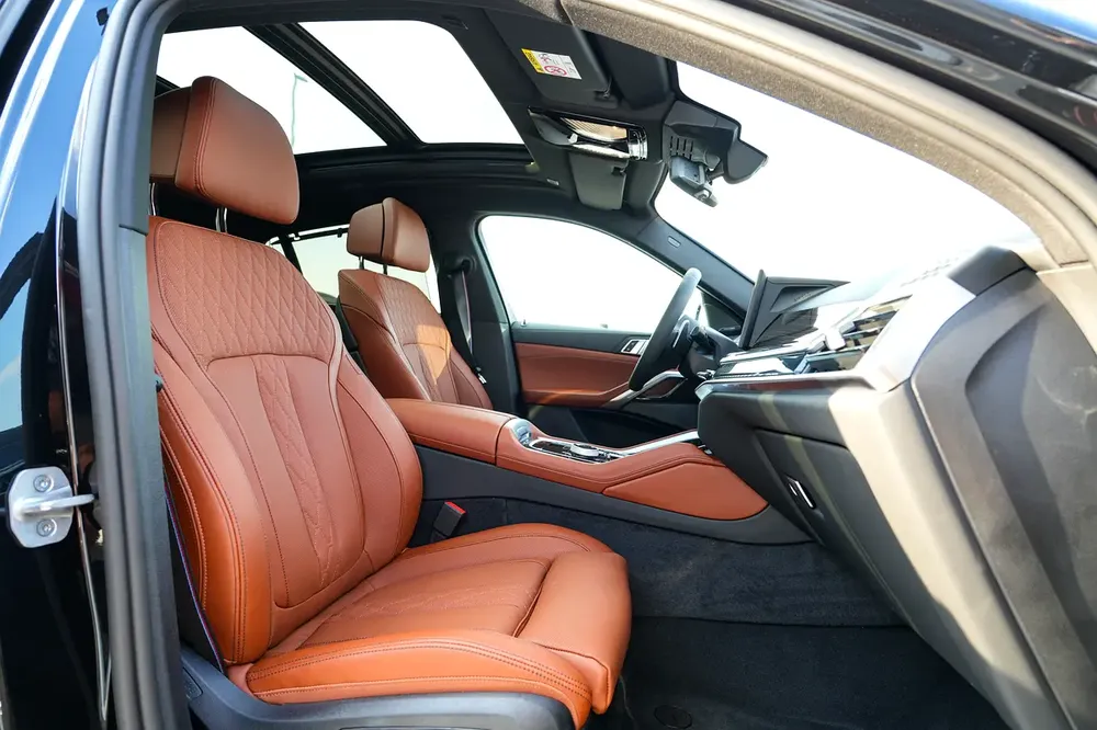 Brand New \ BMW X6 xDrive40i M Sport 2026 \ BLACK \ GCC Specs - Image 11