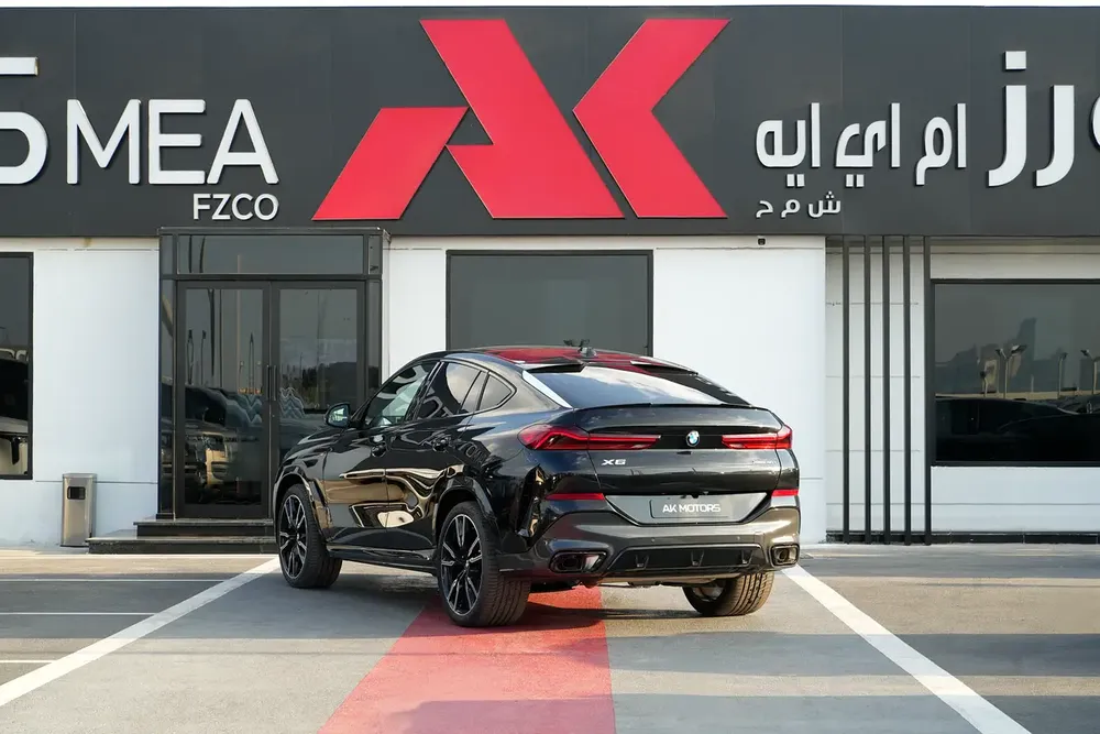 Brand New \ BMW X6 xDrive40i M Sport 2026 \ BLACK \ GCC Specs - Image 6