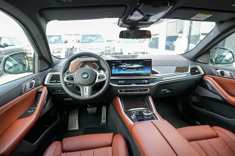 Brand New \ BMW X6 xDrive40i M Sport 2026 \ BLACK \ GCC Specs - Image 9