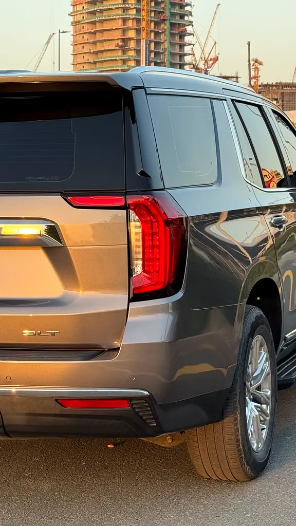 GMC Yukon SLT 2022, GCC Specs - Excellent Condition - Image 9