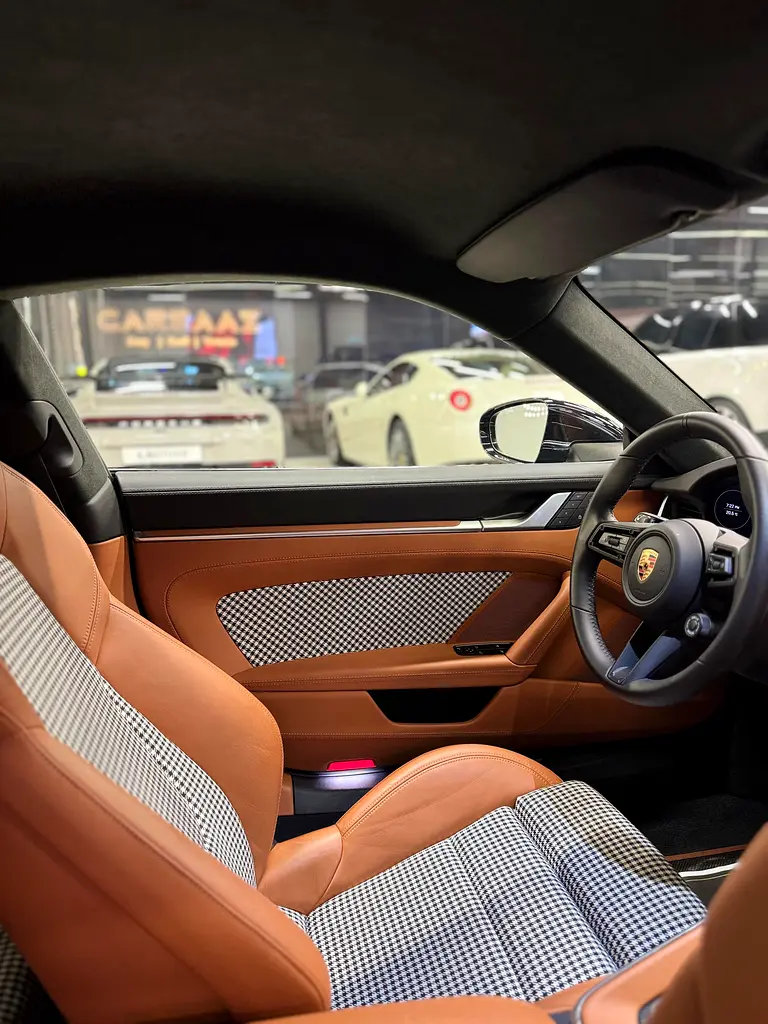 Porsche TURBO S  911 - Image 14