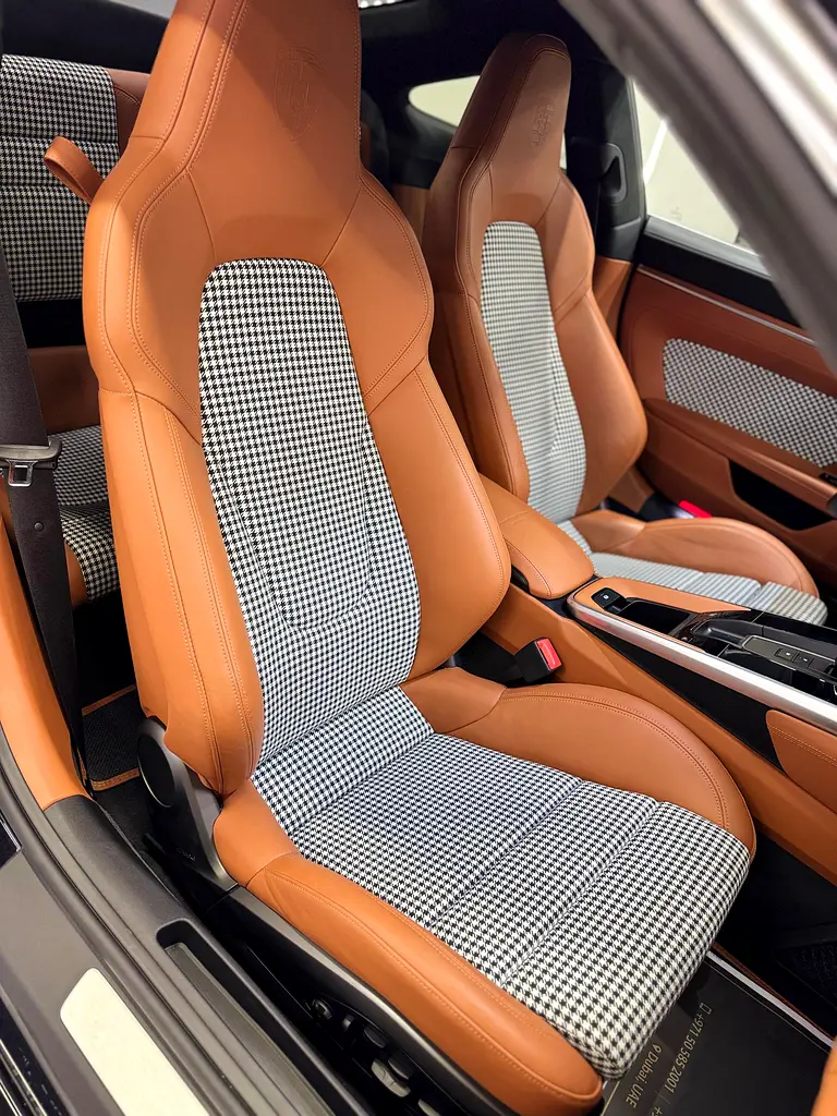 Porsche TURBO S  911 - Image 18
