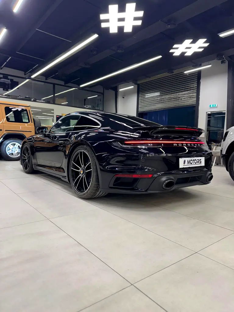 Porsche TURBO S  911 - Image 4