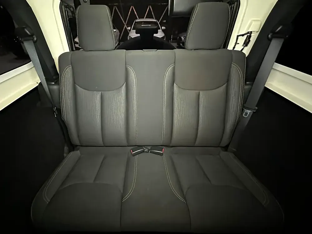 2016 Jeep Wrangler Sahara GCC Specs - Excellent Condition! - Image 15
