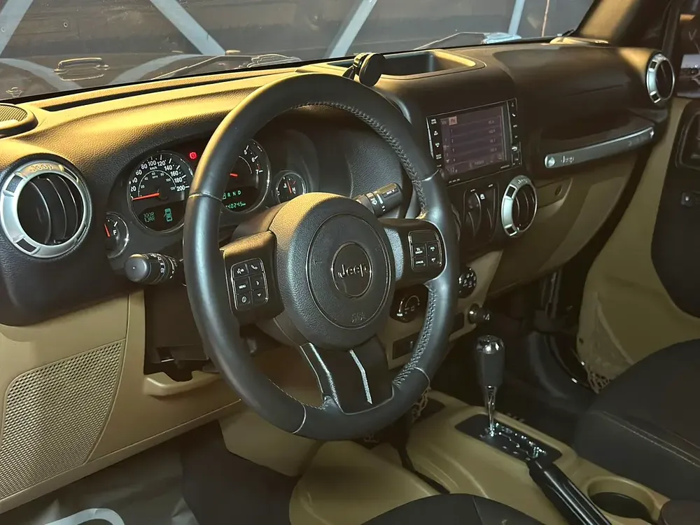 2016 Jeep Wrangler Sahara GCC Specs - Excellent Condition! - Image 17