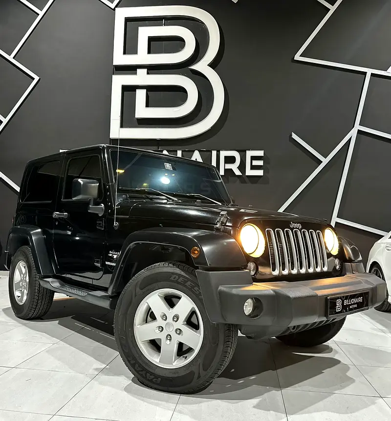 2016 Jeep Wrangler Sahara GCC Specs - Excellent Condition! - Image 19