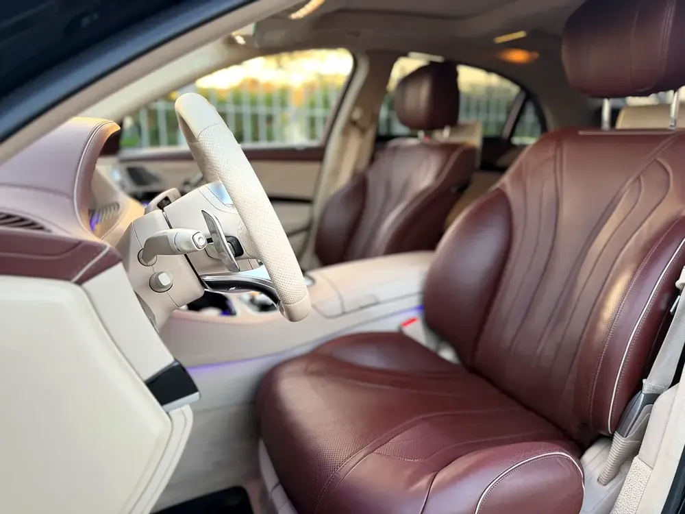 Mercedes-Benz S-Class S 560 4MATIC 2018 - GCC Specs - Image 11