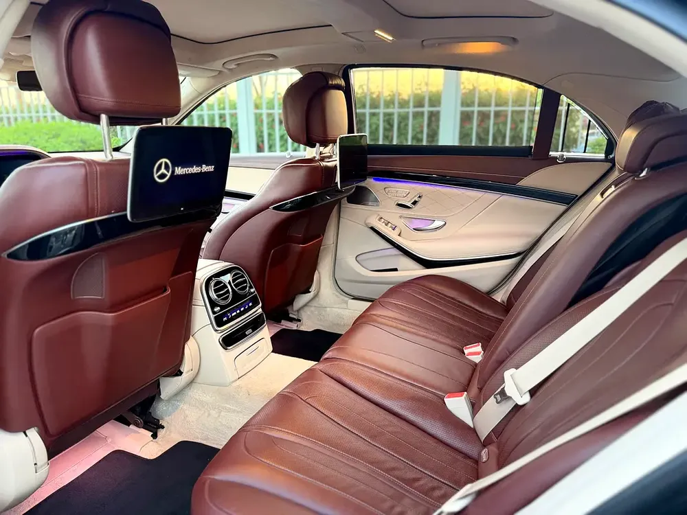 Mercedes-Benz S-Class S 560 4MATIC 2018 - GCC Specs - Image 12