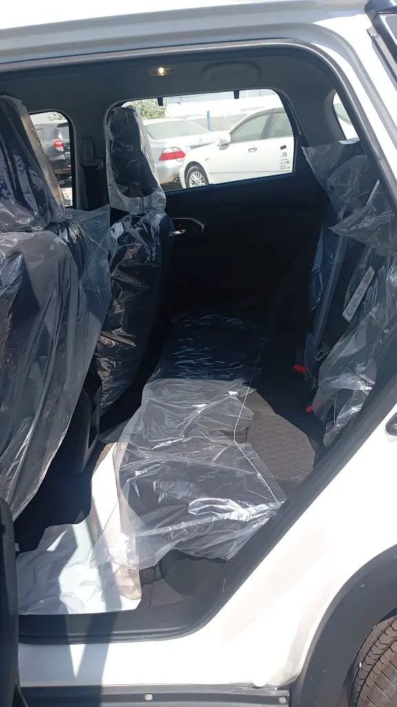 Toyota Urban Cruiser 1.5 HATCHBACK GL 2026 - Image 8