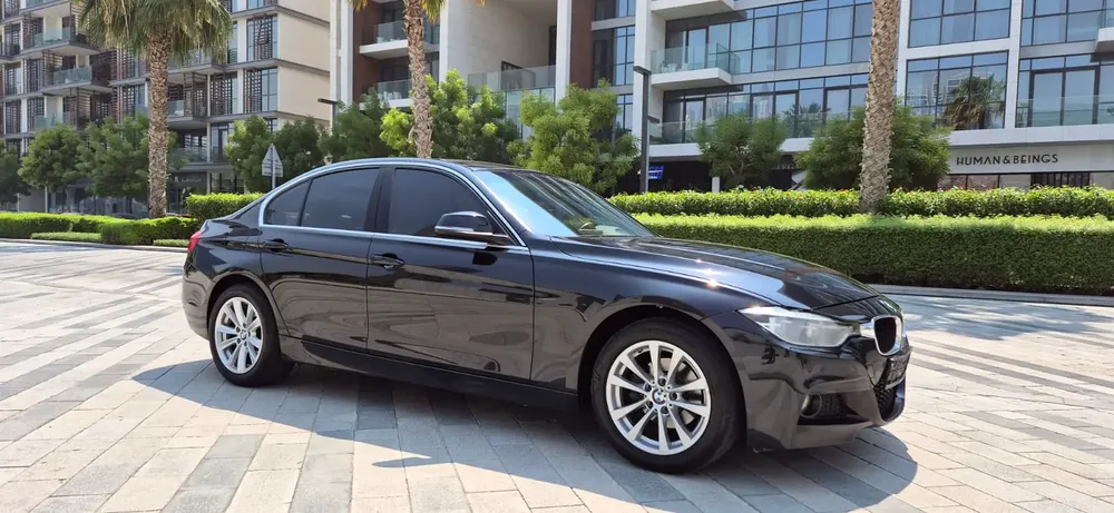 2018 BMW 318i-Excellent Condition-Full Service History with BMW-Bank Finance Available - Image 5