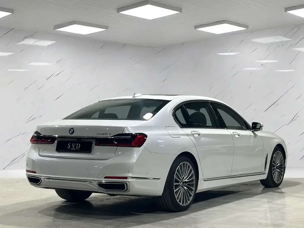 2,458AED/MONTH -- AGENCY WARRANTY/SERVICE CONTRACT -- 730Li M-SPORT - Image 5