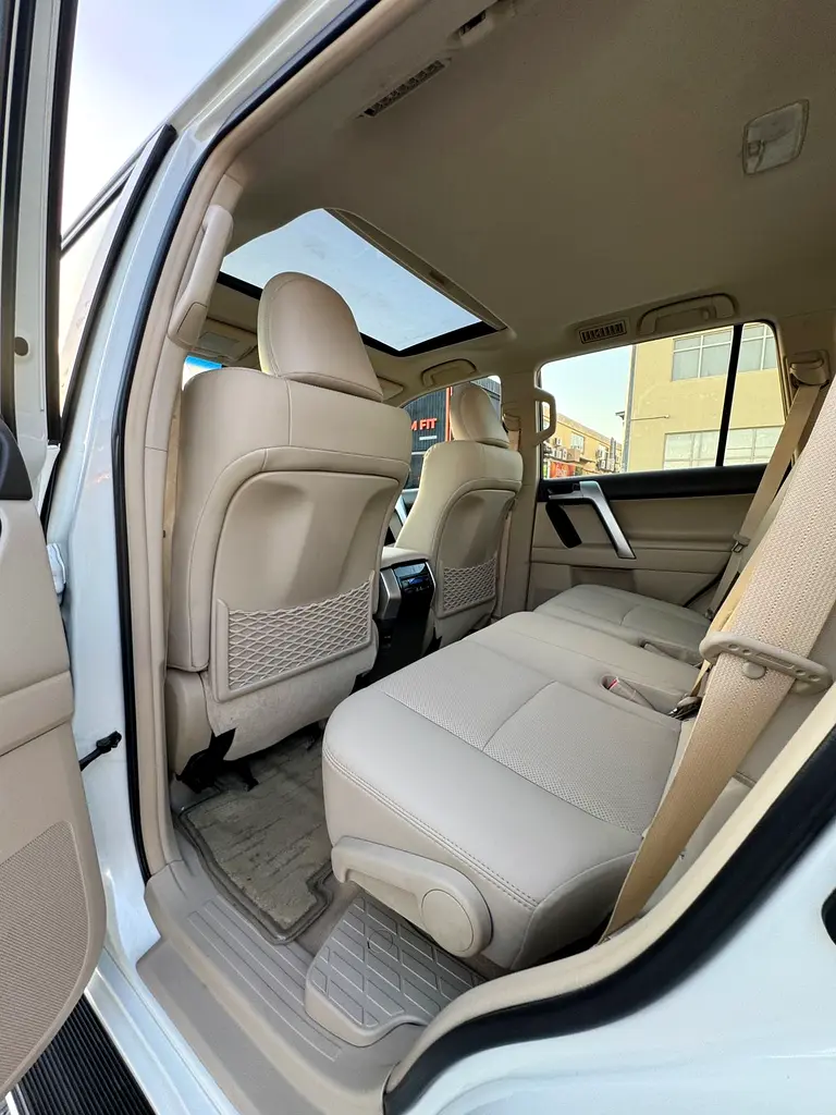 Toyota Prado Adventure 2022 VXR 4.0L V6 Accident Free - Image 10