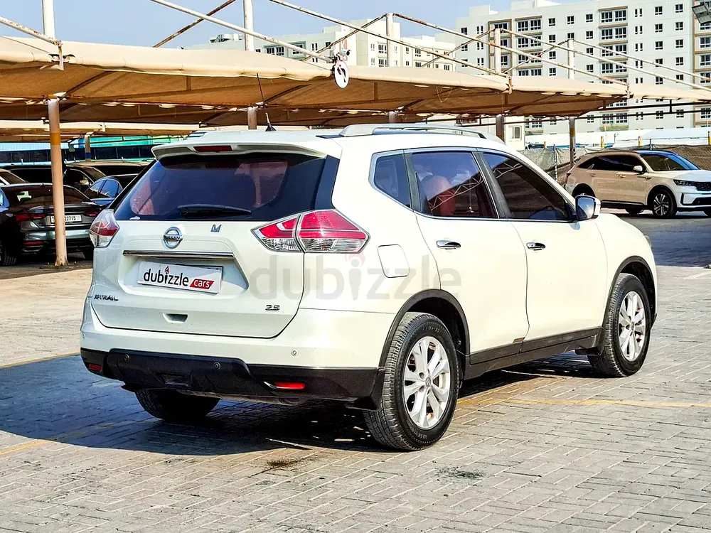 AED 1018/month | 2015 Nissan X-Trail  | GCC Specs | Ref#409494 - Image 6