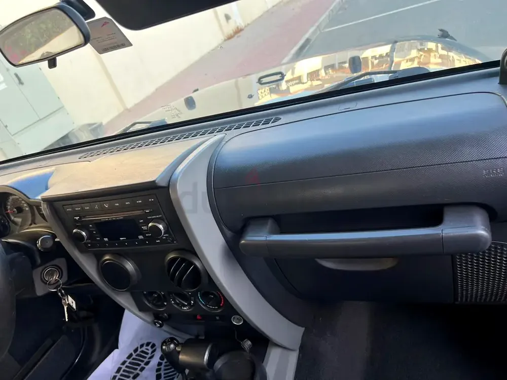 Jeep Wrangler Sport - Image 6