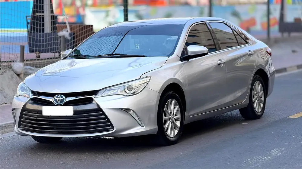 Toyota Camry - Image 4