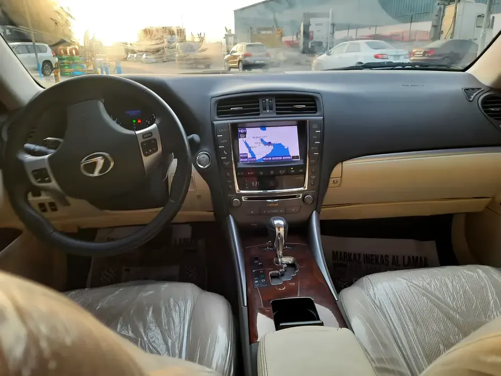 2013 - GCC/ perfect car, full option, خليجي ، فل اوبشن - Image 4