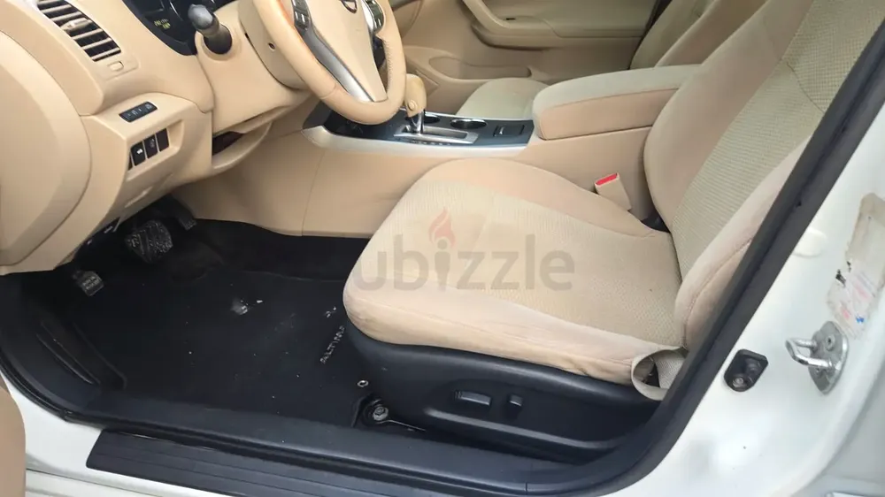 Nissan Altima 2016 SL | GCC Specs | Well Maintained - Image 10