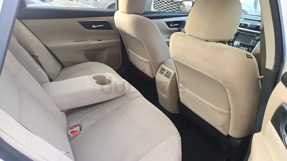 Nissan Altima 2016 SL | GCC Specs | Well Maintained - Image 13