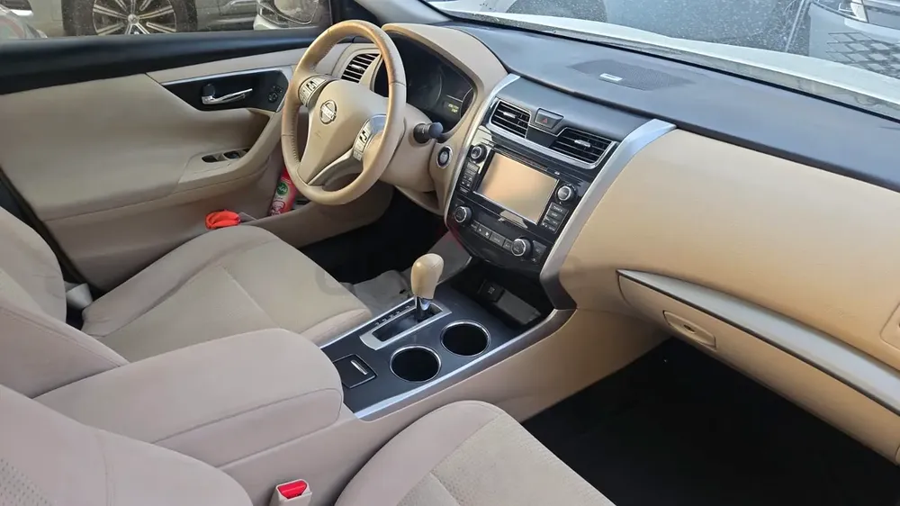 Nissan Altima 2016 SL | GCC Specs | Well Maintained - Image 16