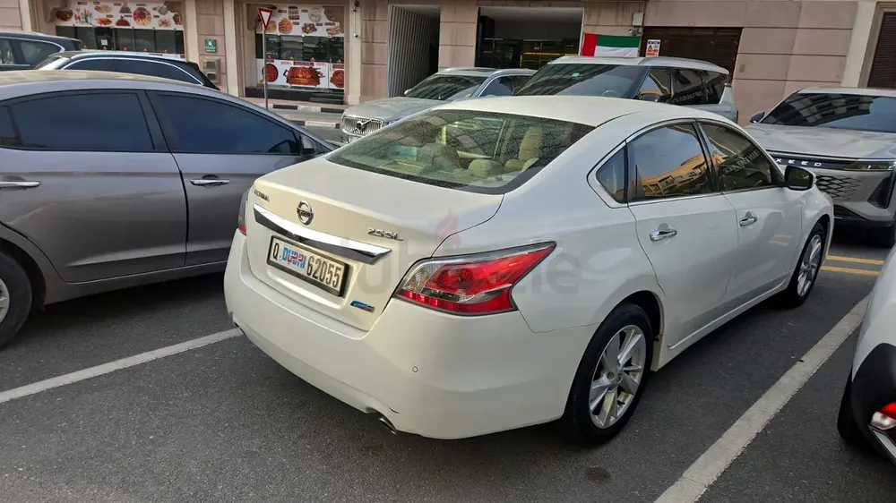 Nissan Altima 2016 SL | GCC Specs | Well Maintained - Image 7