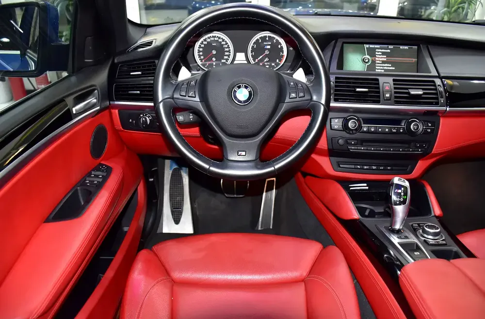 EXCELLENT DEAL for our BMW X6 M ( 2013 Model ) in Blue Color GCC Specs - Image 13