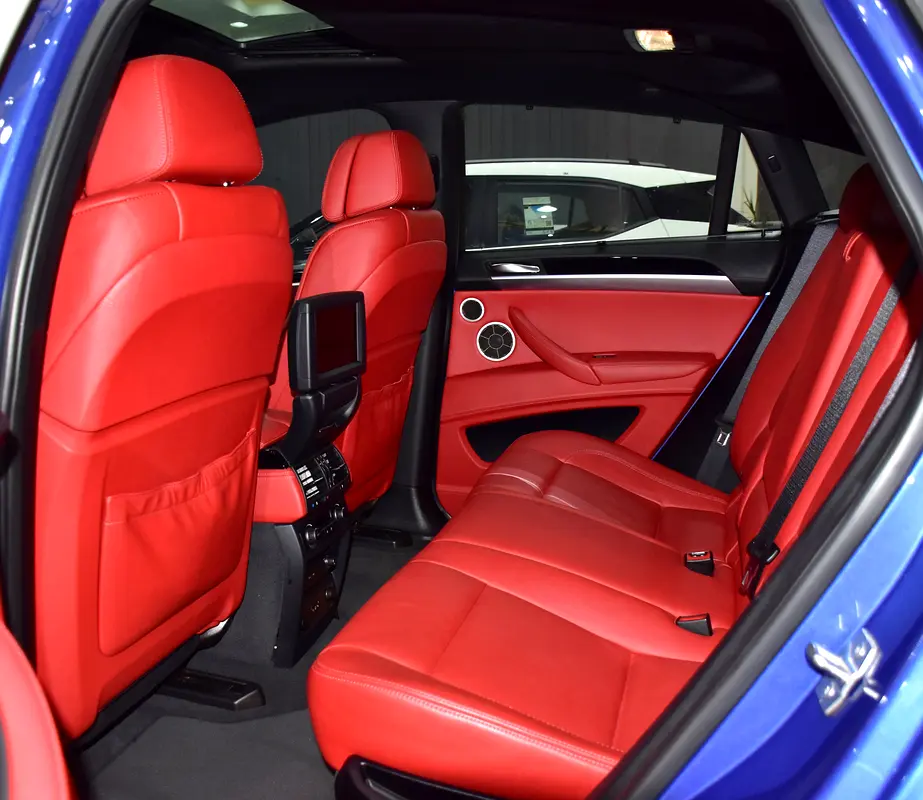 EXCELLENT DEAL for our BMW X6 M ( 2013 Model ) in Blue Color GCC Specs - Image 19