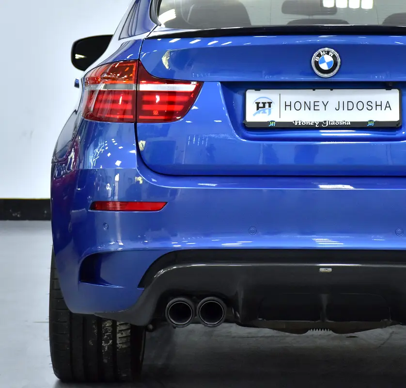 EXCELLENT DEAL for our BMW X6 M ( 2013 Model ) in Blue Color GCC Specs - Image 9