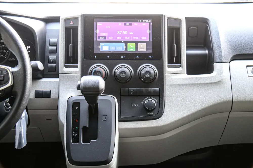 HIACE HIGH ROOF 2026 - For Export - Image 10