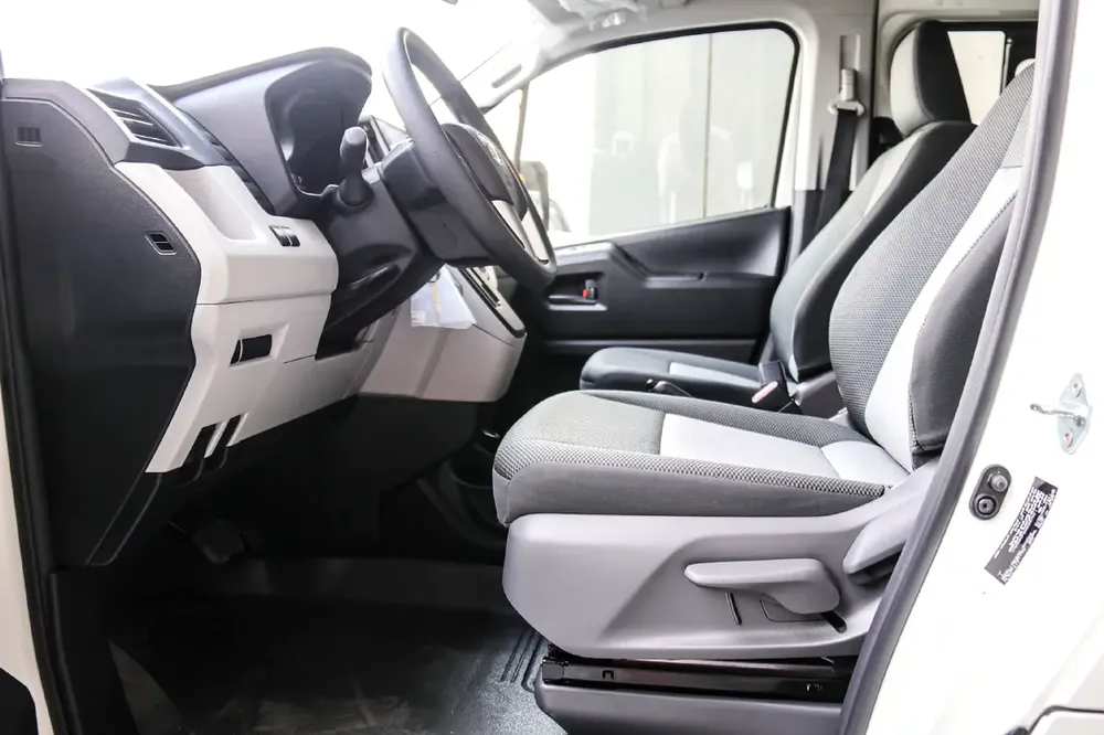 HIACE HIGH ROOF 2026 - For Export - Image 11