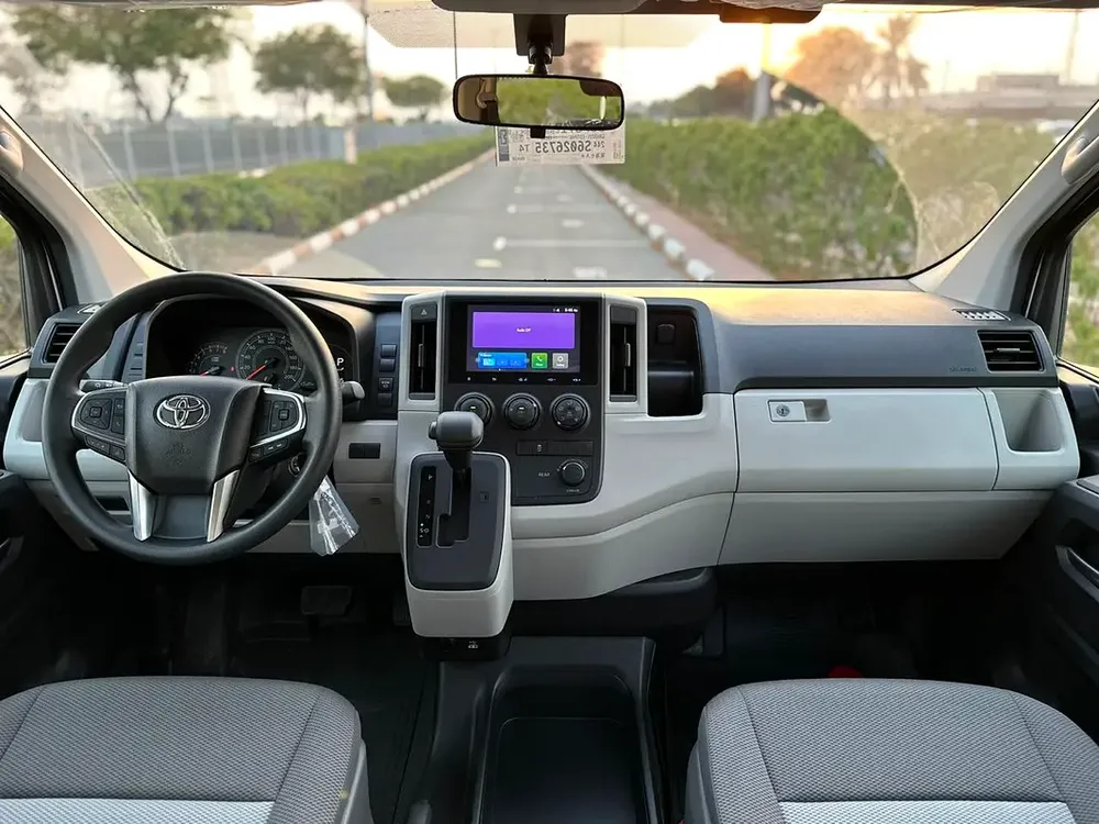 Brand New Toyota Hiace Commuter 3.5L Petrol Automatic 2026 - GCC Specs - 15 Seater - Image 17