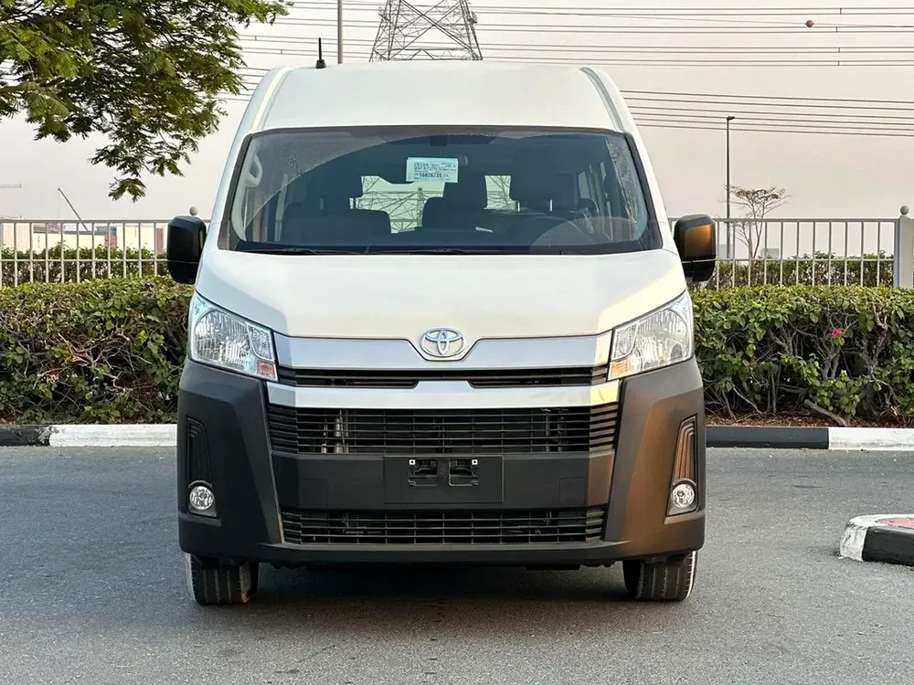 Brand New Toyota Hiace Commuter 3.5L Petrol Automatic 2026 - GCC Specs - 15 Seater - Image 4